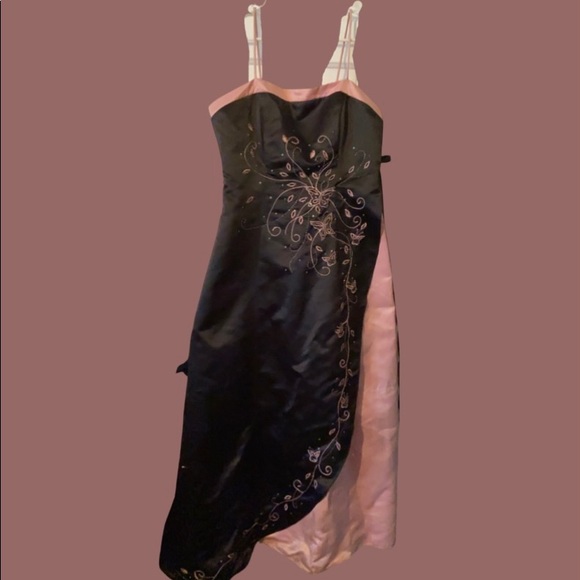 Formal Dress - Picture 2 of 2